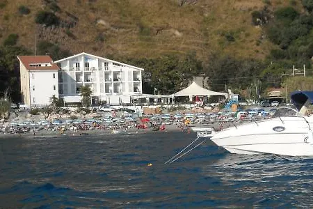 Ristorante Mareblu 3* アマンテーア