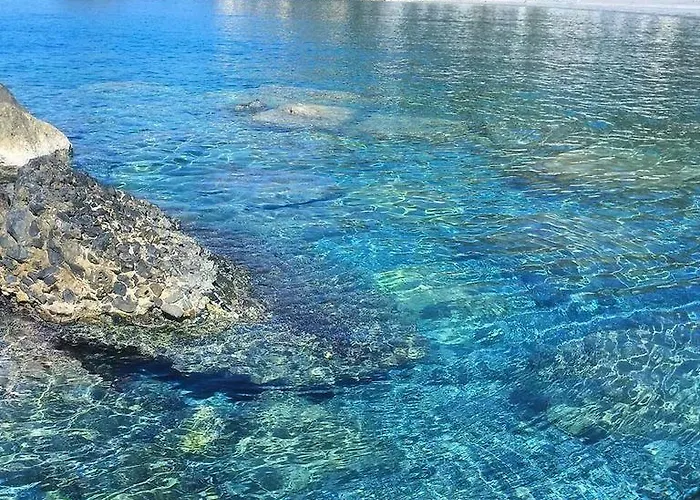 ホテル Ristorante Mareblu アマンテーア