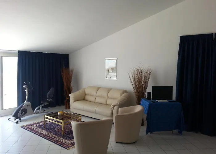 ホテル Ristorante Mareblu