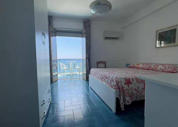 Ristorante Mareblu ホテル 3*