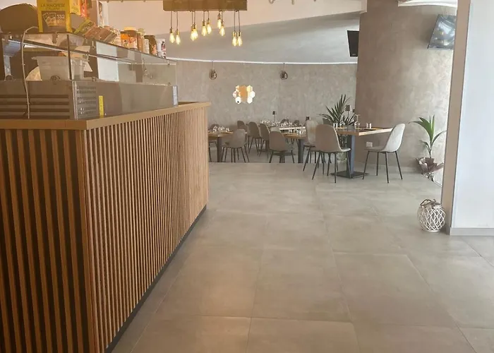 ホテル Ristorante Mareblu